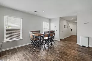 1328 Ledsham Ct, Greer, SC 29651 - Photo 10