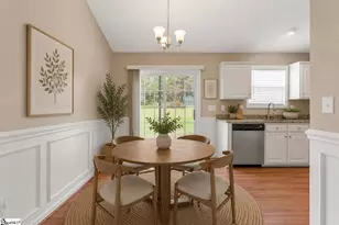 1111 Dunwoody Dr, Simpsonville, SC 29681 - Photo 10