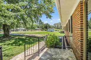 453 Lucerne Dr, Spartanburg, SC 29302 - Photo 4