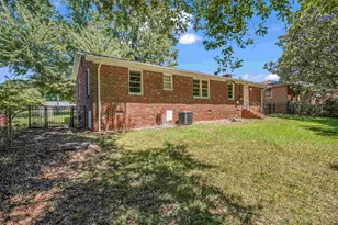 453 Lucerne Dr, Spartanburg, SC 29302 - Photo 20