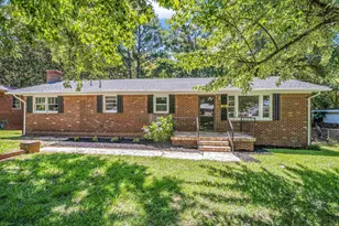 453 Lucerne Dr, Spartanburg, SC 29302 - Photo 1