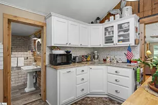 2261 Fews Chapel Rd, Greer, SC 29651 - Photo 20
