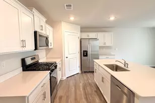 1425 Slades St, Woodruff, SC 29388 - Photo 4