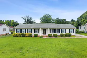 608 Lenhardt Rd, Greenville, SC 29611 - Photo 1