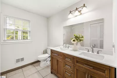 608 Lenhardt Road, Greenville, SC 29611 - Photo 10