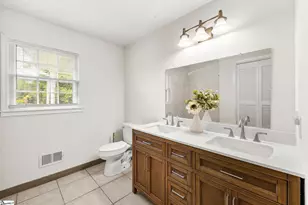 608 Lenhardt Rd, Greenville, SC 29611 - Photo 10