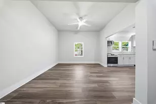 209 Westfield Ave, Greer, SC 29651 - Photo 8