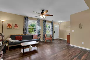 15 Childress Cir, Greenville, SC 29617 - Photo 4