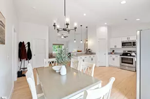 69 Pine Dr, Taylors, SC 29687 - Photo 8