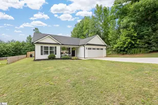 69 Pine Dr, Taylors, SC 29687 - Photo 1