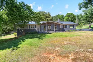 1064 Knollwood Acres Dr, Boiling Springs, SC 29316 - Photo 4