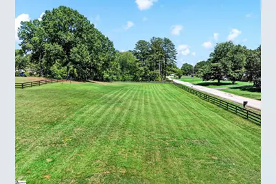 1064 Knollwood Acres Drive, Boiling Springs, SC 29316 - Photo 30