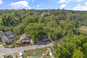 9 Hampton St, Ware Shoals, SC 29692 - Photo 32