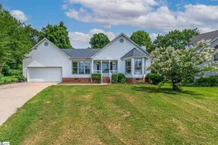 11 Heathfield Ct, Simpsonville, SC 29681 - Photo 2
