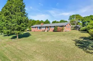 141 McJunkin Dr, Pickens, SC 29671 - Photo 2