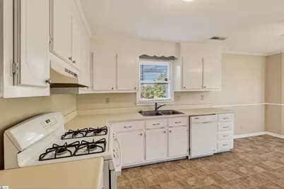 101 Bishop Drive, Easley, SC 29640 - Photo 10