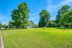 101 Bishop Dr, Easley, SC 29640 - Photo 26