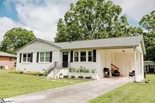 2 Polly St, Honea Path, SC 29654 - Photo 2