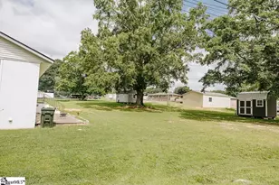 2 Polly St, Honea Path, SC 29654 - Photo 18