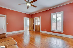 522 Cleveland St, Greenville, SC 29601 - Photo 10
