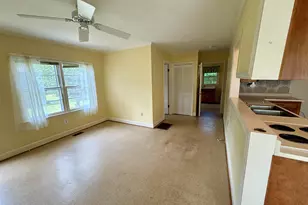 301 Pine St, Clinton, SC 29325 - Photo 10