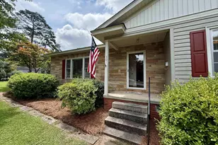 301 Pine St, Clinton, SC 29325 - Photo 2