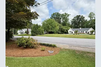301 Pine Street, Clinton, SC 29325 - Photo 20