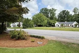 301 Pine St, Clinton, SC 29325 - Photo 20