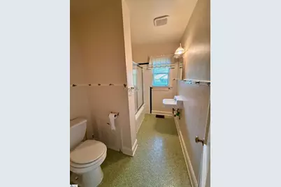 301 Pine Street, Clinton, SC 29325 - Photo 14