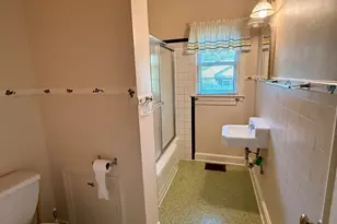 301 Pine St, Clinton, SC 29325 - Photo 14
