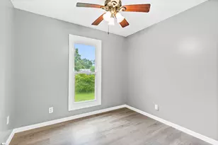1302 Wham Lawn Rd, Gray Court, SC 29645 - Photo 14