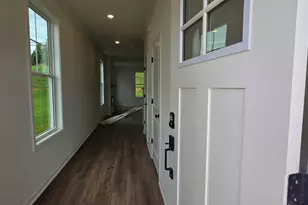 252 Brown Cir, Easley, SC 29642 - Photo 2