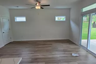 248 Brown Cir, Easley, SC 29642 - Photo 8