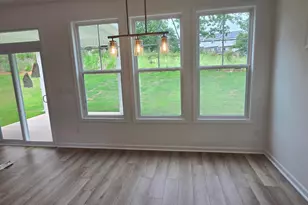 248 Brown Cir, Easley, SC 29642 - Photo 6
