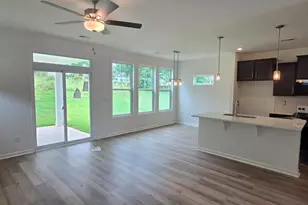 248 Brown Cir, Easley, SC 29642 - Photo 2
