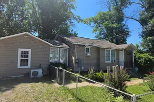 117 Alice St, Greenville, SC 29611 - Photo 2