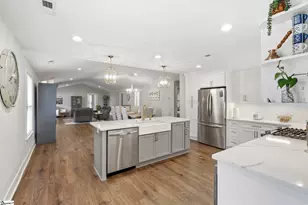 207 Oates Ave, Easley, SC 29640 - Photo 18