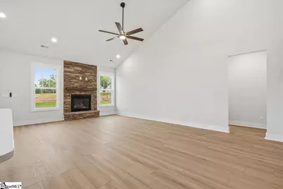 1014 Fox Hollow Street, Spartanburg, SC 29303 - Photo 14
