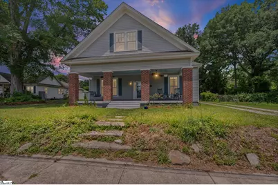309 N Adair Street, Clinton, SC 29325 - Photo 2