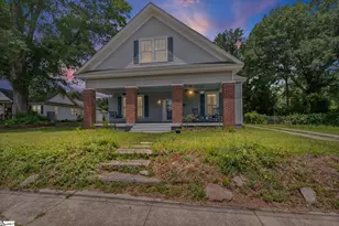309 N Adair St, Clinton, SC 29325 - Photo 2