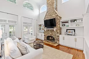 300 Kilgore Farms Cir, Simpsonville, SC 29681 - Photo 10