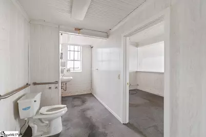 110 E Greenville Street, Anderson, SC 29621 - Photo 14