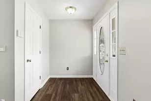 114 Fairview Pl, Greer, SC 29651 - Photo 6