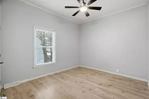6 Webb St, Greenville, SC 29605 - Photo 14