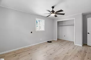 6 Webb St, Greenville, SC 29605 - Photo 18