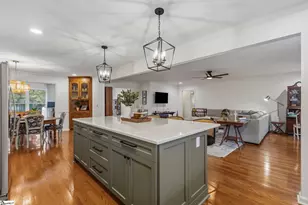 868 Bulls Rd, Taylors, SC 29687 - Photo 8