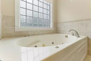 100 Moss Creek Ct, Greenville, SC 29609 - Photo 32