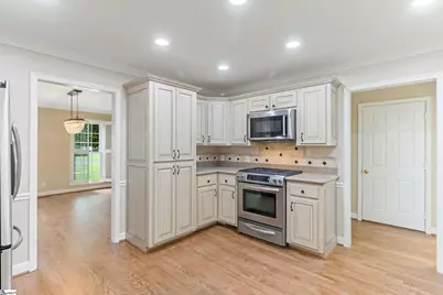 100 Moss Creek Court, Greenville, SC 29609 - Photo 16