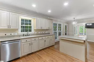 100 Moss Creek Ct, Greenville, SC 29609 - Photo 18