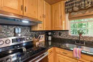 339 Jumping Branch Rd, Tamassee, SC 29686 - Photo 16
